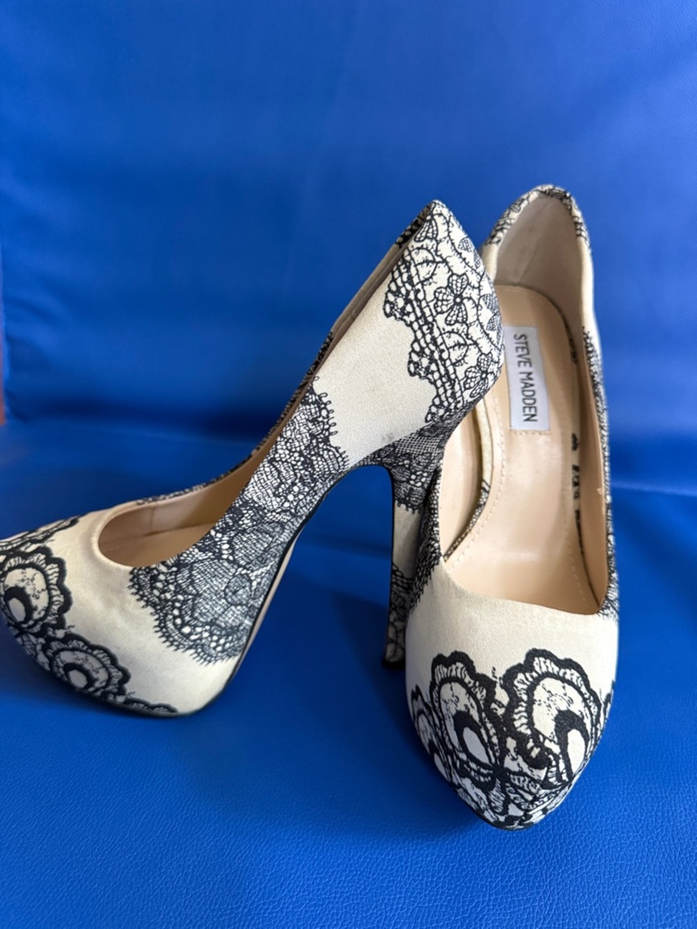 STEVE MADDEN DEJAVU PLATFORM PUMPS SHOES SIZE 6.5 in LACE PRINT